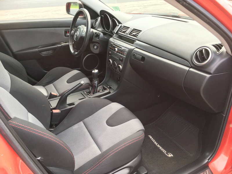 Illustration for article titled Could This 2007 Mazda Speed 3 Be a Speedy Way to Spend $6,450?